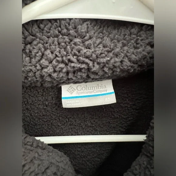 Columbia jacket - Picture 3 of 3